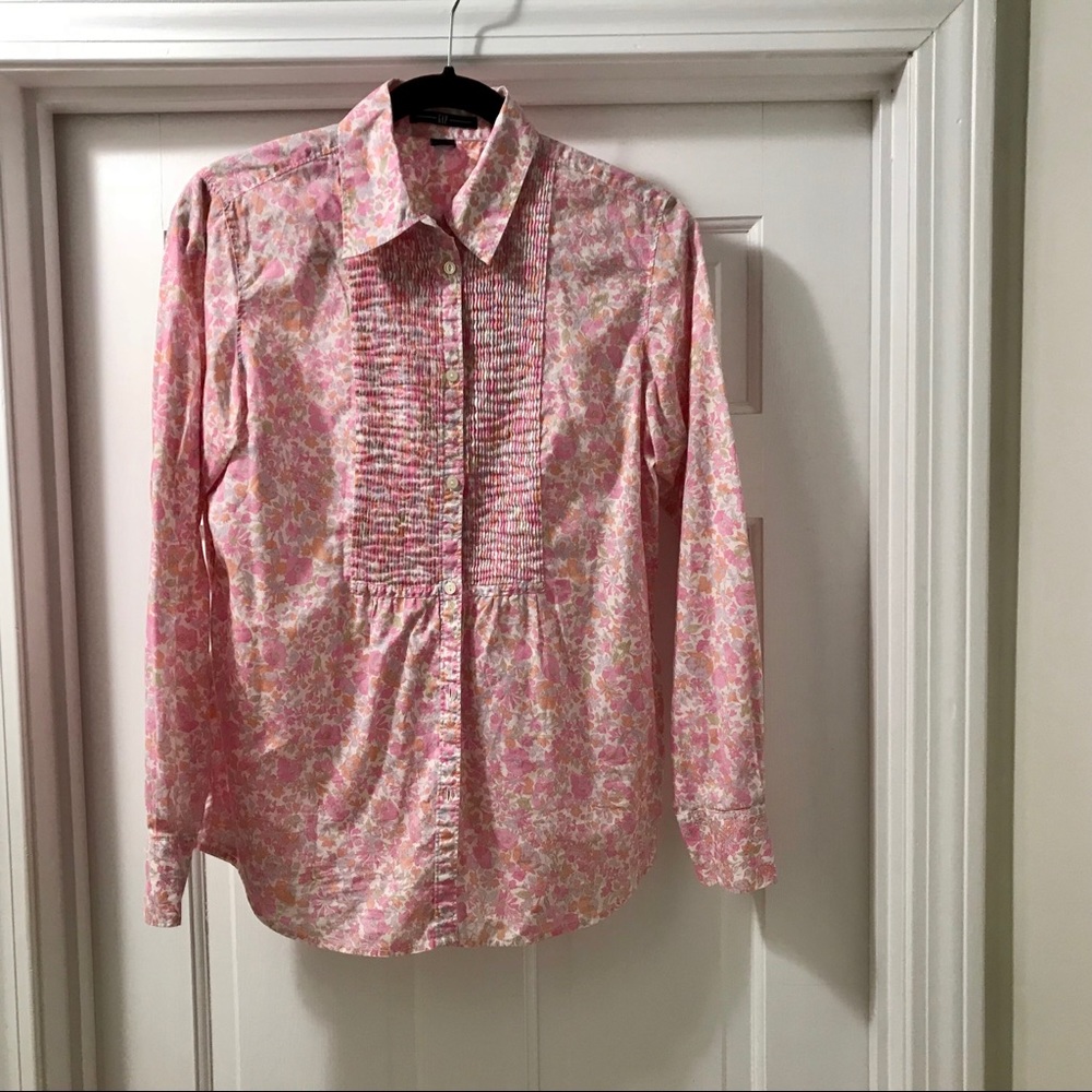 Gap Pink Floral Button Down Blouse / Top in Medium